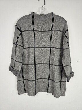 Tahari Gray High Neck Windowpane Plaid Sweater Sz M Minimalist Lagenlook Cozy